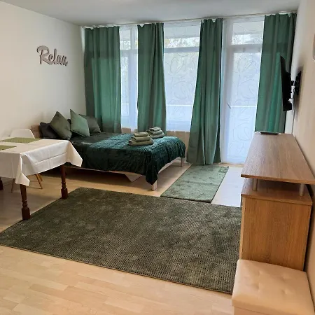 Apartment Steinhauer Business